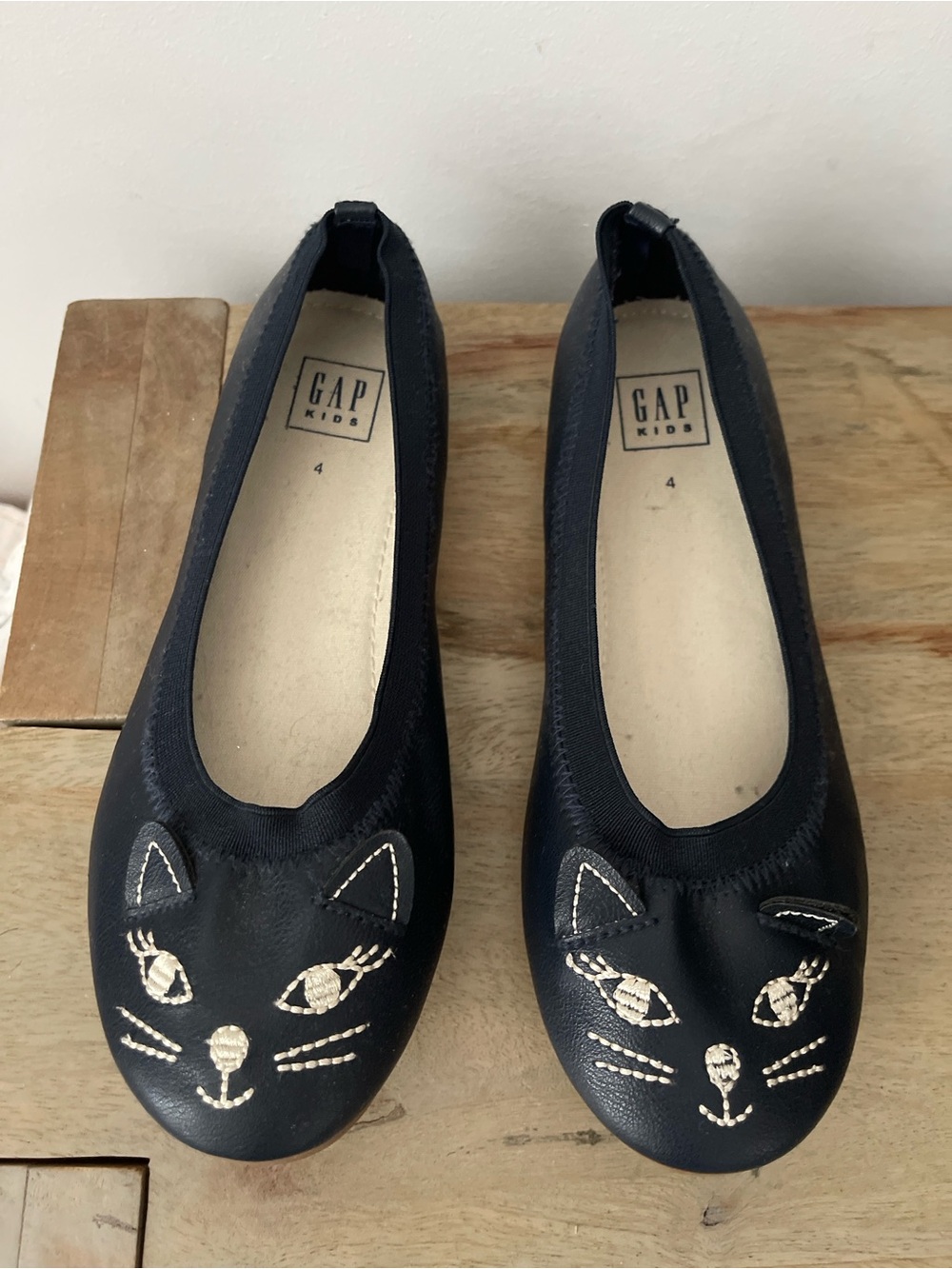 GAP Girls Navy Cat Face Ballet Flats
